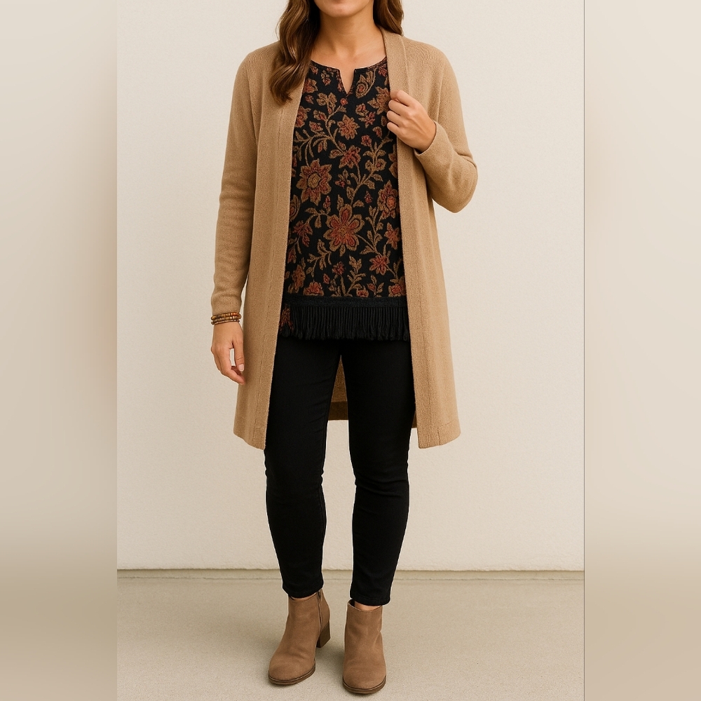 Lennie for Nina Leonard Tapestry Floral Fringe Hem Top Size Large